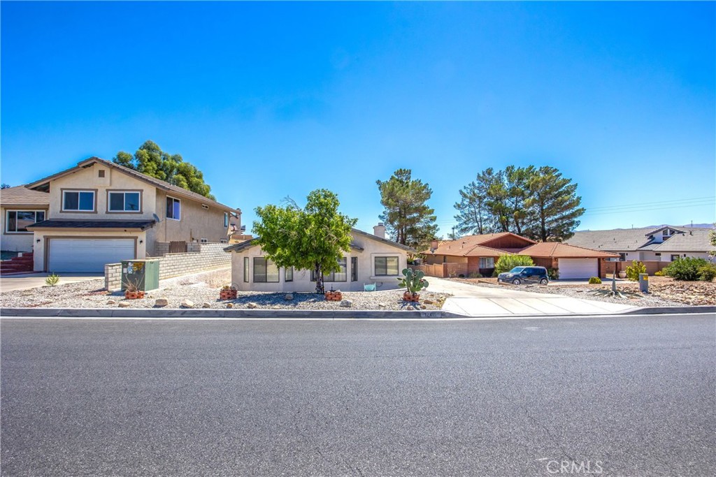 12411 Spring Valley