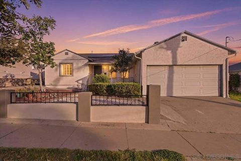 Photo of 5549 Dream St St, San Diego, CA 92114 (MLS # 260006180SD)