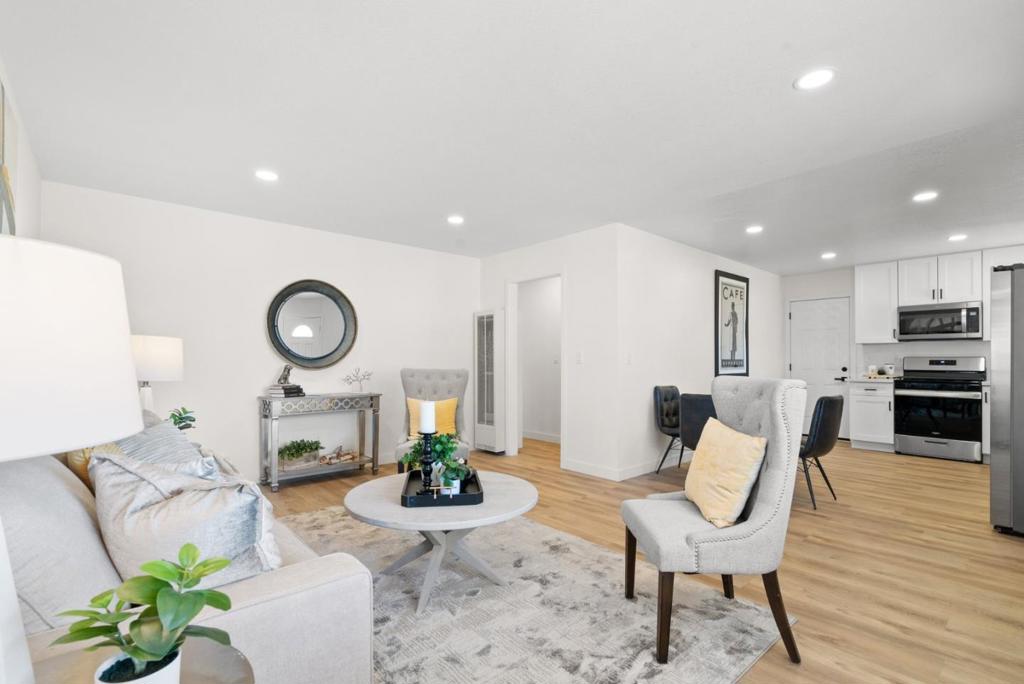 118 San Simeon Drive