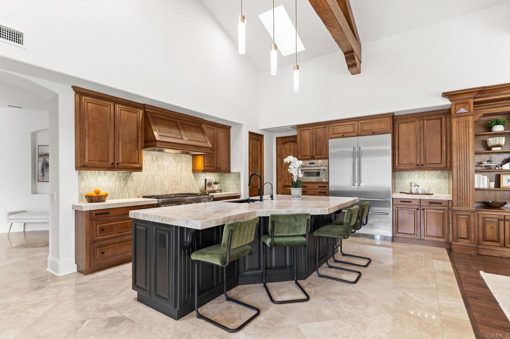 8155 High Society Way