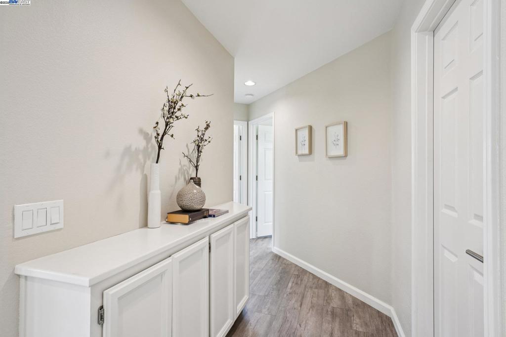 WESTAIRE MANOR - Residential