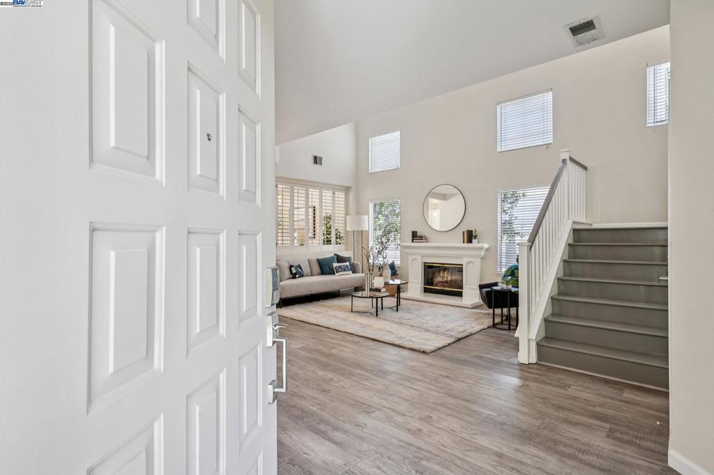 WESTAIRE MANOR - Residential