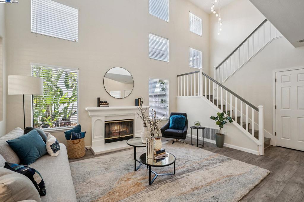 WESTAIRE MANOR - Residential