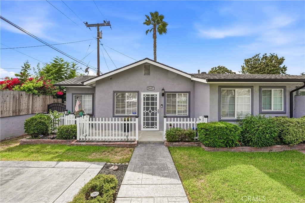 5607 Palm AVE