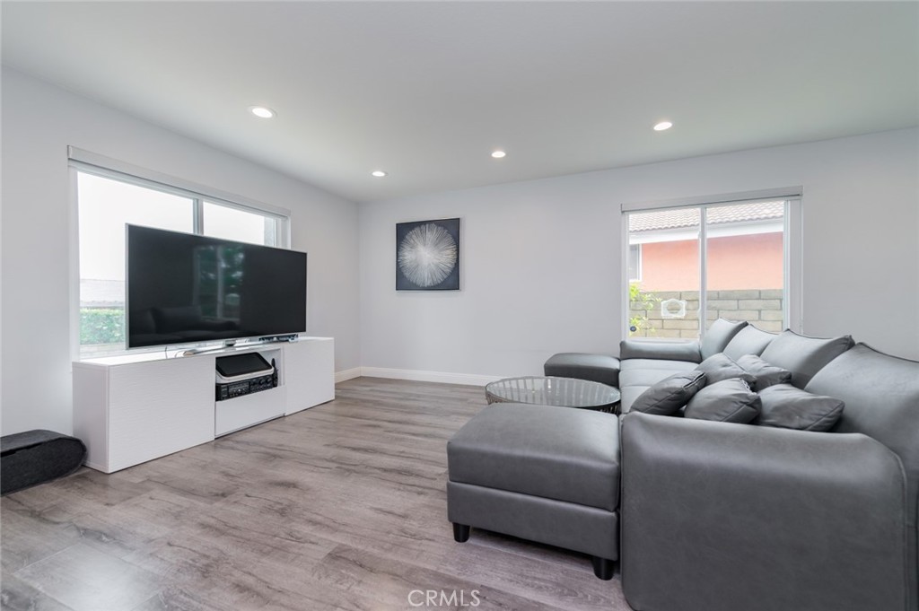23811 Country View Drive