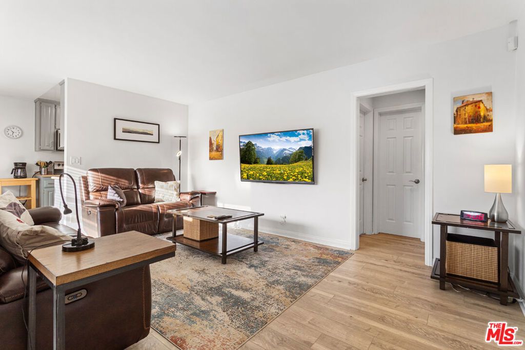 Photo of 2002 4th Street #312, Santa Monica, CA 90405 (MLS # 26651077)