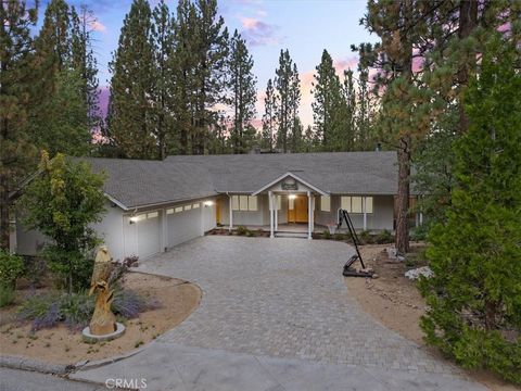 Photo of 42218 Heavenly Valley Rd, Big Bear Lake, CA 92315 (MLS # IV25225370) Photo of 42218 Heavenly Valley Rd, Big Bear Lake, CA 92315 (MLS # IV25225370)