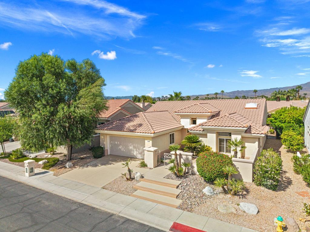 78600 Bougainvillea Drive
