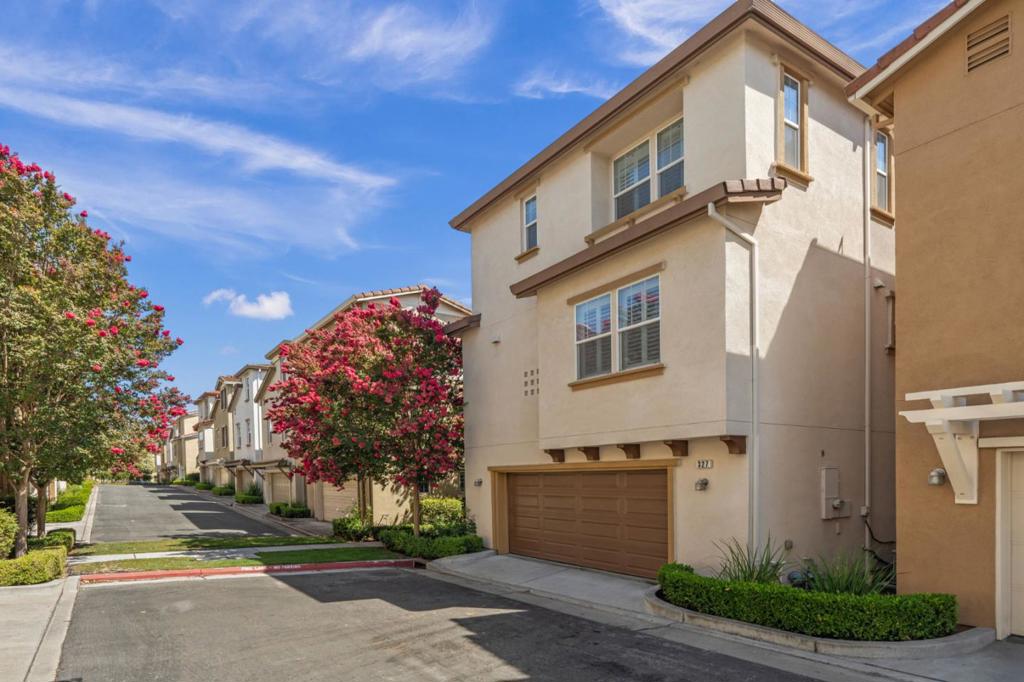 327 Bella Ridge Terrace