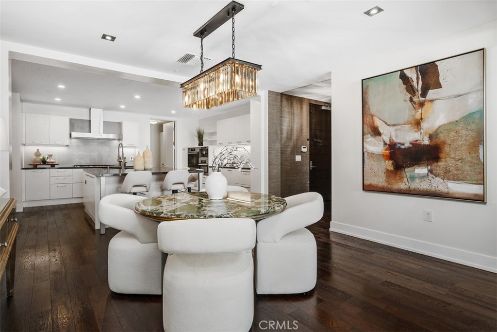 Properties 4 432 N Oakhurst Dr 503