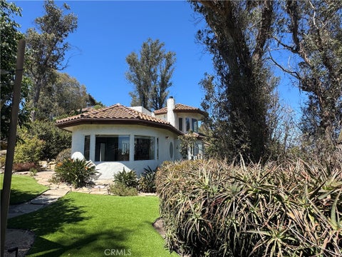 Photo of 28912 Top Of The World Drive, Laguna Beach, CA 92651 (MLS # LG26176367)