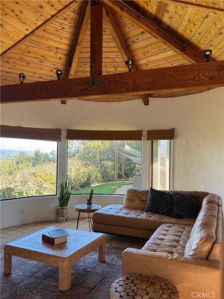 Photo of 28912 Top Of The World Drive, Laguna Beach, CA 92651 (MLS # LG26176367)