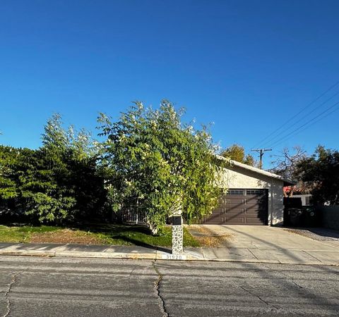 Photo of 31920 Avenida El Mundo, Cathedral City, CA 92234 (MLS # 219139629DA)