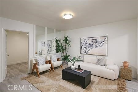 5651 Sumner 109