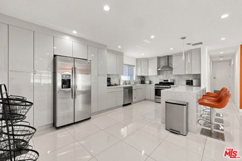 Tiny photo for 1055 E Racquet Club Road, Palm Springs, CA 92262 (MLS # 26104545)