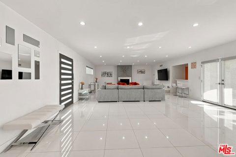 Tiny photo for 1055 E Racquet Club Road, Palm Springs, CA 92262 (MLS # 26104545)