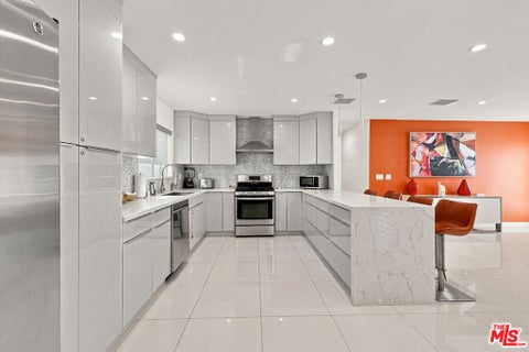 Tiny photo for 1055 E Racquet Club Road, Palm Springs, CA 92262 (MLS # 26104545)