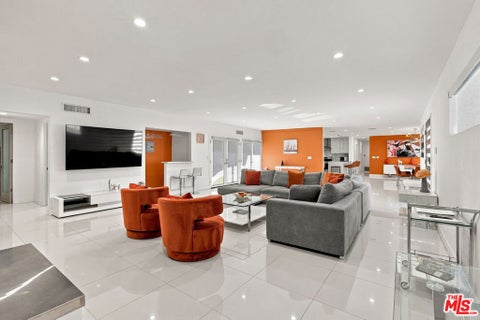 Tiny photo for 1055 E Racquet Club Road, Palm Springs, CA 92262 (MLS # 26104545)