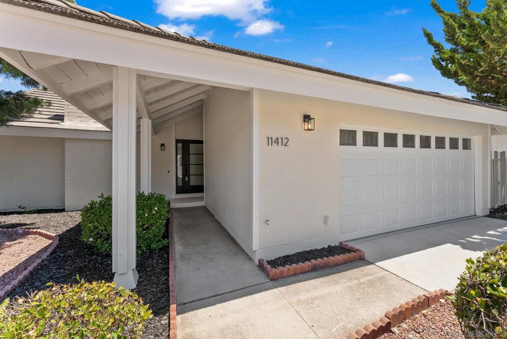 11412 Lucera Pl