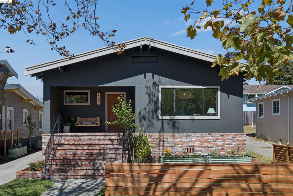 1507 Marin Ave