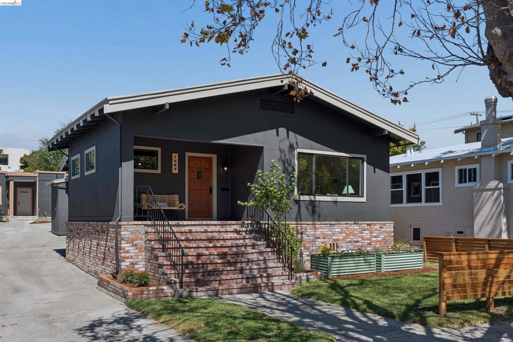 1507 Marin Ave