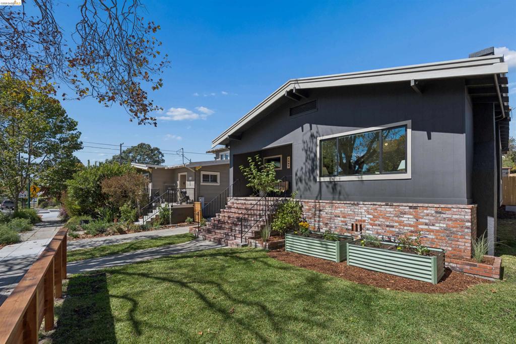 1507 Marin Ave