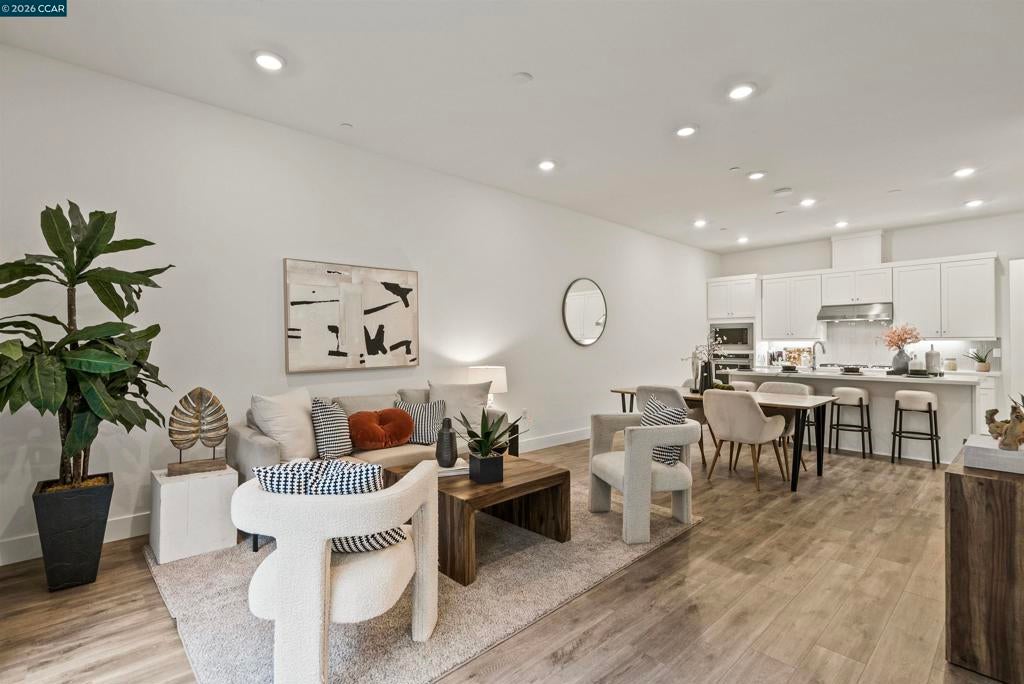 1112 Althea Terrace 4
