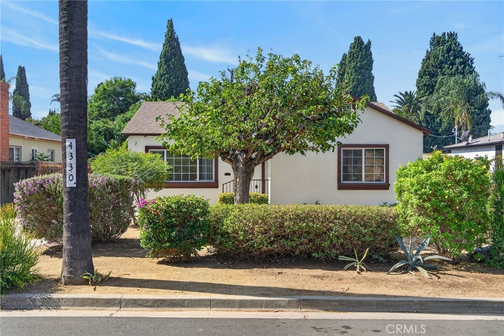 4330 Oakwood Place