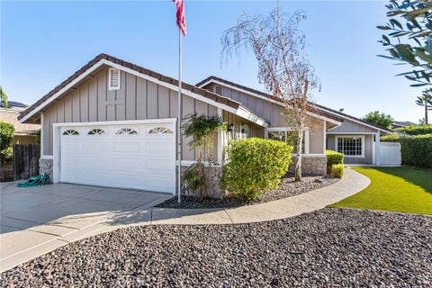 Tiny photo for 22831 Canyon Lake Drive DR N, Canyon Lake, CA 92587 (MLS # SW26232554)