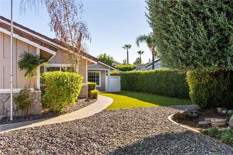 Tiny photo for 22831 Canyon Lake Drive DR N, Canyon Lake, CA 92587 (MLS # SW26232554)