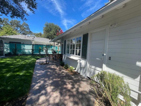 Photo of Palmer Lane, Menlo Park, CA 94025 (MLS # ML82058632)