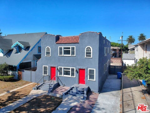 Photo of 2309 S Budlong Avenue, Los Angeles, CA 90007 (MLS # 26875335)