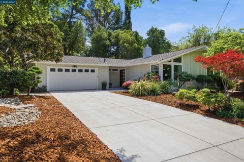 Photo of 157 Shuey Dr Dr, Moraga, CA 94556 (MLS # 41147422)