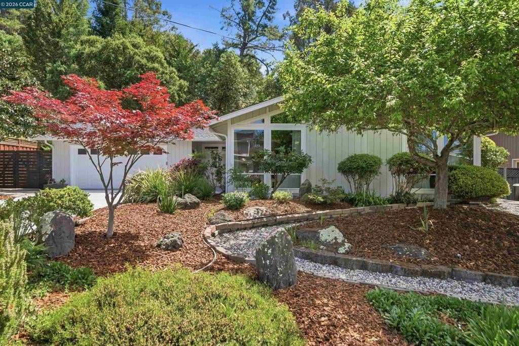 157 Shuey Dr
