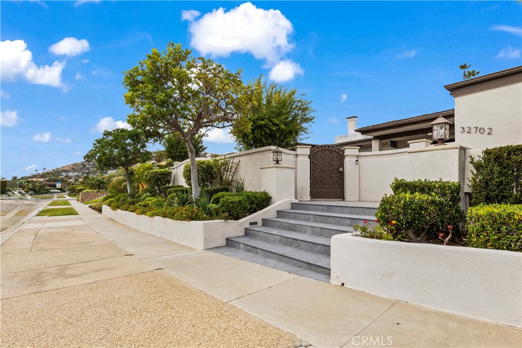 32702 Seven Seas Drive