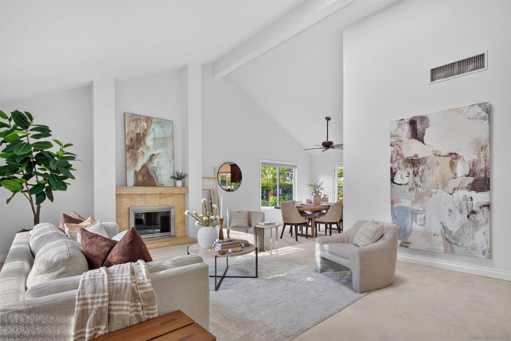 3326 Avenida Sierra