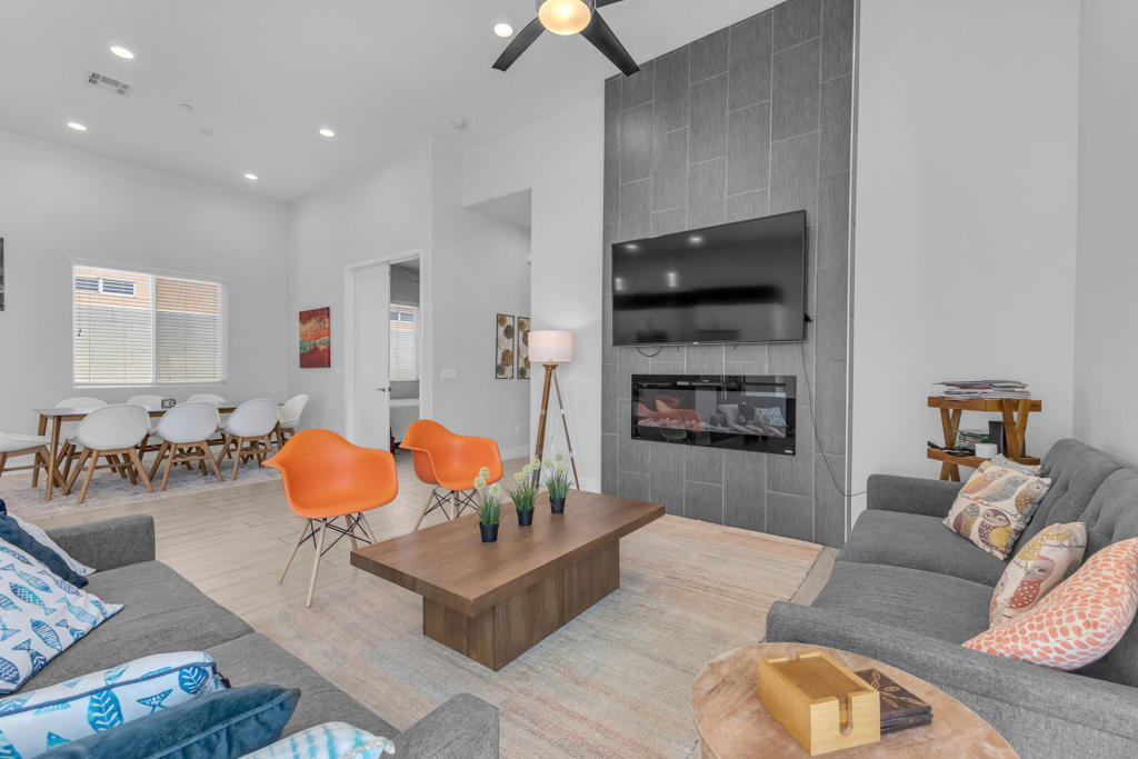 La Quinta Cove - Residential Lease