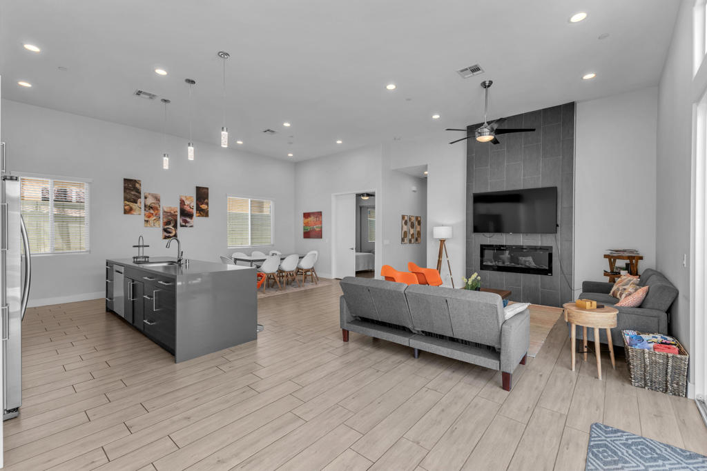 La Quinta Cove - Residential Lease