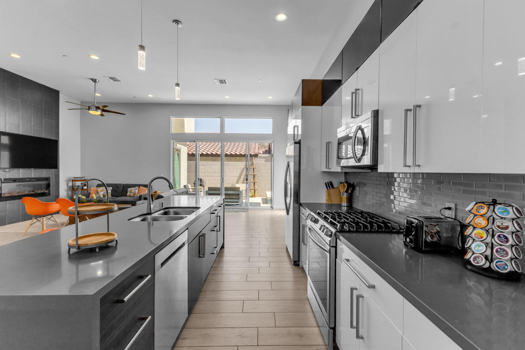 La Quinta Cove - Residential Lease