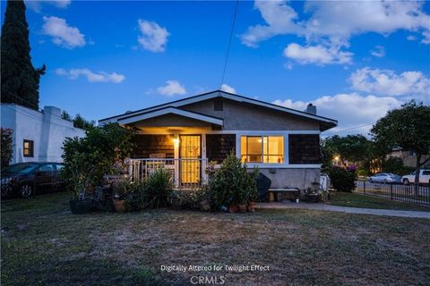 Photo of 318 Palmetto Dr, Alhambra, CA 91801 (MLS # WS26084963)