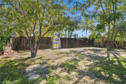Tiny photo for 26377 Girard ST, Hemet, CA 92544 (MLS # CV26233395)
