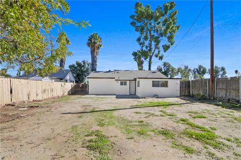 Tiny photo for 26377 Girard ST, Hemet, CA 92544 (MLS # CV26233395)