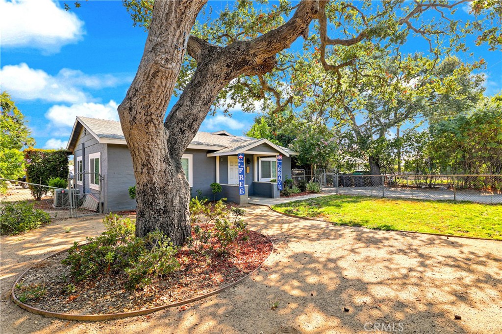 624 W Allen Avenue