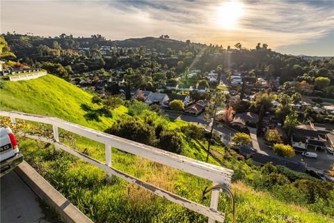 34 TORREON Drive Woodland Hills CA 91364