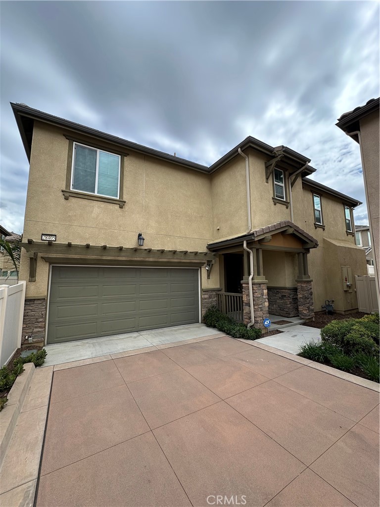 Welcome to this Beautiful Immaculate 2017 built, Two story 3 Bedroom 2.5 bath 1945 sqft home. You can enjoy the community pool, BBQs, and park daily. This home is conveniently located in the Serrano Glenrose Ranch near the 210 freeway off of Greenspot, just past the New Costco Shopping Center.
Walk in to an open concept living space with Java stained Maple Cabinets, white quartz counter tops and stainless steel appliances. Laminate floors downstairs and upgraded carpet upstairs. This Home has a Solar Panel lease which proves to be very efficient.