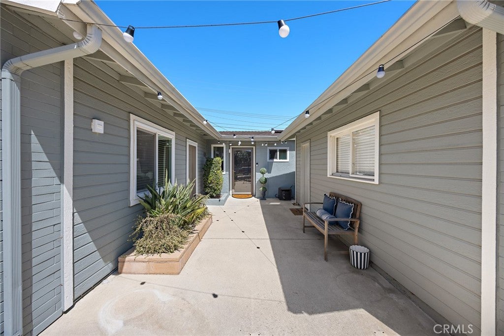 6639 Eastwood