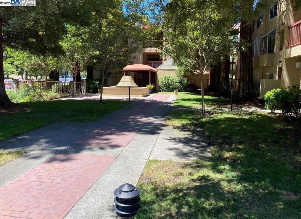 FOUNTAIN SPRINGS - Residential