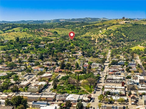Tiny photo for 215 Hilltop Dr, Paso Robles, CA 93446 (MLS # SC25277423)
