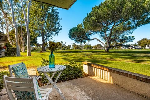 Photo of 18 Solana, Irvine, CA 92612 (MLS # OC25222636)