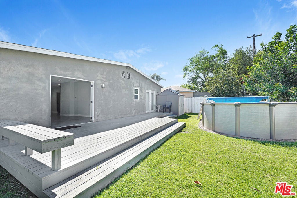 6659 Zelzah Avenue